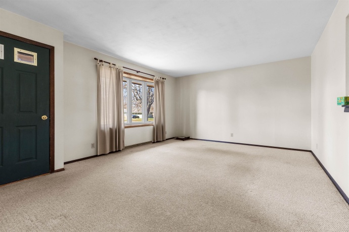 9781 Petunia, MACHESNEY PARK, Illinois 61115, 3 Bedrooms Bedrooms, ,1 BathroomBathrooms,House,For Sale,Petunia,202507112