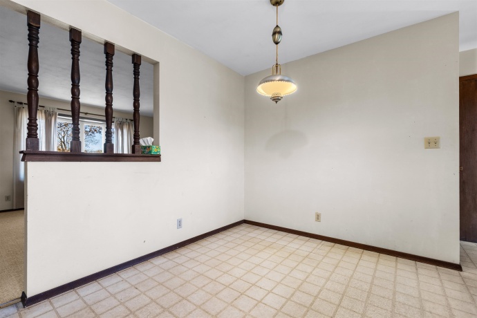 9781 Petunia, MACHESNEY PARK, Illinois 61115, 3 Bedrooms Bedrooms, ,1 BathroomBathrooms,House,For Sale,Petunia,202507112