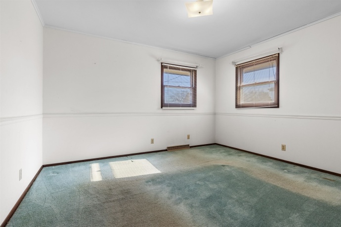 9781 Petunia, MACHESNEY PARK, Illinois 61115, 3 Bedrooms Bedrooms, ,1 BathroomBathrooms,House,For Sale,Petunia,202507112