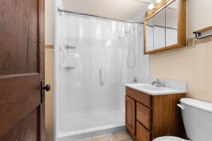 1915 15TH, ROCKFORD, Illinois 61104, 2 Bedrooms Bedrooms, ,1 BathroomBathrooms,House,For Sale,15TH,202507113