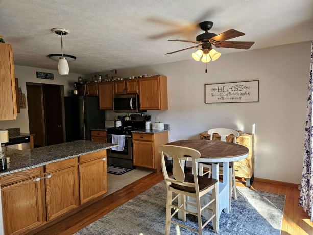 4093 Riverwood, LOVES PARK, Illinois 61111, 2 Bedrooms Bedrooms, ,3 BathroomsBathrooms,Condominium,For Sale,Riverwood,202507108