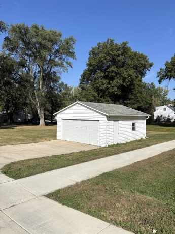 871 Cranston, BELOIT, Wisconsin 53511, 3 Bedrooms Bedrooms, ,1 BathroomBathrooms,House,For Sale,Cranston,202506107