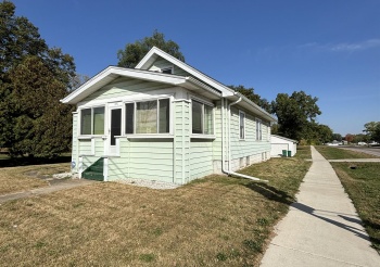 871 Cranston, BELOIT, Wisconsin 53511, 3 Bedrooms Bedrooms, ,1 BathroomBathrooms,House,For Sale,Cranston,202506107