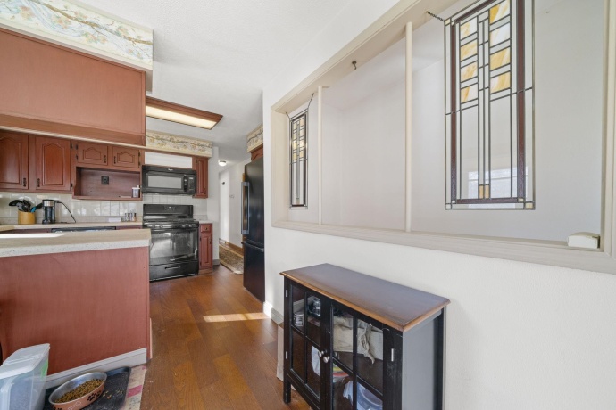 3307 Greenwood, ROCKFORD, Illinois 61107, 3 Bedrooms Bedrooms, ,2 BathroomsBathrooms,House,For Sale,Greenwood,202507114