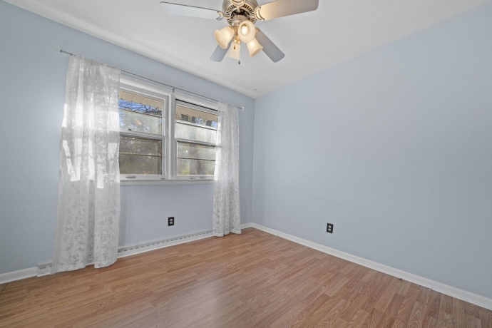 3307 Greenwood, ROCKFORD, Illinois 61107, 3 Bedrooms Bedrooms, ,2 BathroomsBathrooms,House,For Sale,Greenwood,202507114