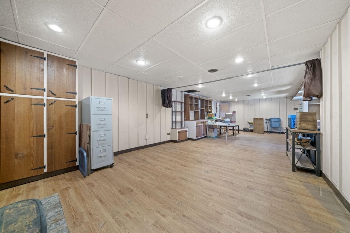 3307 Greenwood, ROCKFORD, Illinois 61107, 3 Bedrooms Bedrooms, ,2 BathroomsBathrooms,House,For Sale,Greenwood,202507114