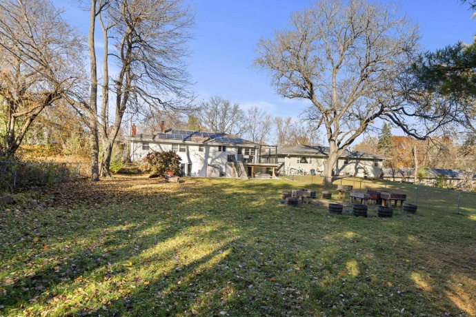 3307 Greenwood, ROCKFORD, Illinois 61107, 3 Bedrooms Bedrooms, ,2 BathroomsBathrooms,House,For Sale,Greenwood,202507114