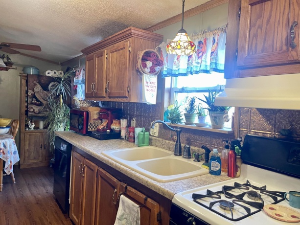 5102 Flagstone, LOVES PARK, Illinois 61111, 3 Bedrooms Bedrooms, ,2 BathroomsBathrooms,House,For Sale,Flagstone,202507116