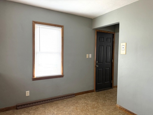 3306 9th, ROCKFORD, Illinois 61109, 2 Bedrooms Bedrooms, ,1 BathroomBathrooms,House,For Sale,9th,202507117