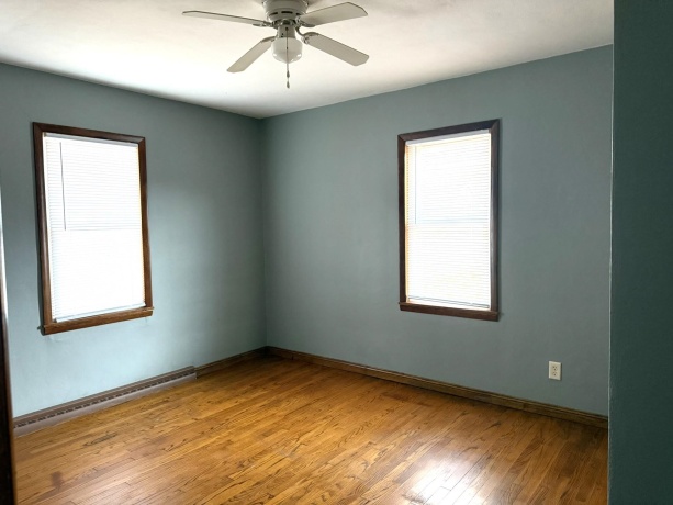 3306 9th, ROCKFORD, Illinois 61109, 2 Bedrooms Bedrooms, ,1 BathroomBathrooms,House,For Sale,9th,202507117