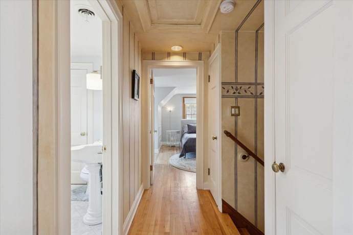 1408 Avenue D, STERLING, Illinois 61081, 3 Bedrooms Bedrooms, ,2 BathroomsBathrooms,House,For Sale,Avenue D,202507119