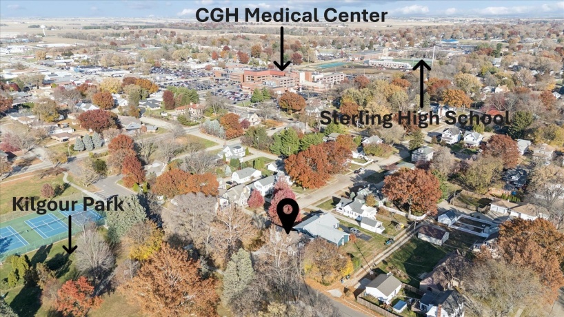 1408 Avenue D, STERLING, Illinois 61081, 3 Bedrooms Bedrooms, ,2 BathroomsBathrooms,House,For Sale,Avenue D,202507119