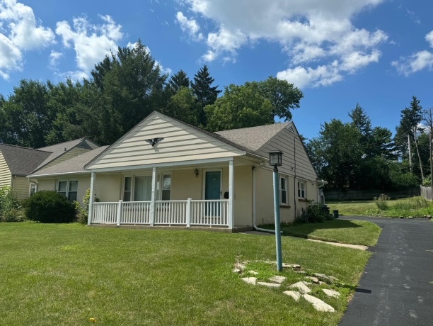 1937 E Gate Parkway, ROCKFORD, Illinois 61108, 3 Bedrooms Bedrooms, ,2 BathroomsBathrooms,House,For Sale,E Gate Parkway,202507120