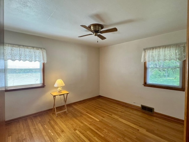 1937 E Gate Parkway, ROCKFORD, Illinois 61108, 3 Bedrooms Bedrooms, ,2 BathroomsBathrooms,House,For Sale,E Gate Parkway,202507120