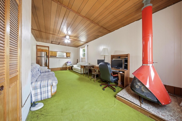 1864 Revere, FREEPORT, Illinois 61032, 3 Bedrooms Bedrooms, ,1 BathroomBathrooms,House,For Sale,Revere,202507121