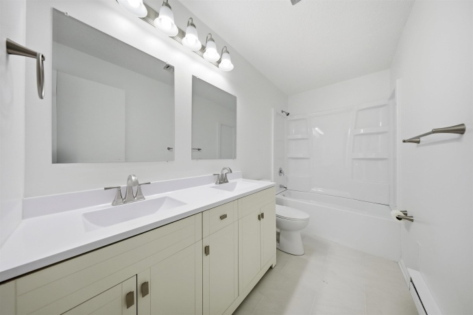 2065 Fairview, FREEPORT, Illinois 61032, 4 Bedrooms Bedrooms, ,2 BathroomsBathrooms,House,For Sale,Fairview,202507122