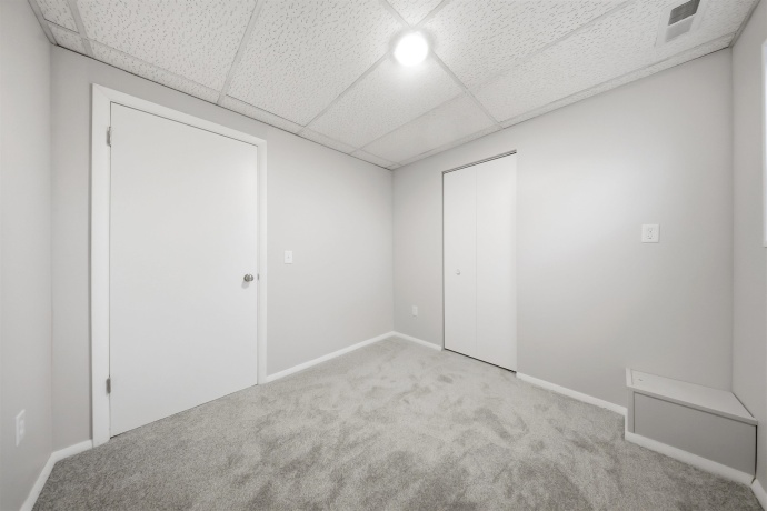 2065 Fairview, FREEPORT, Illinois 61032, 4 Bedrooms Bedrooms, ,2 BathroomsBathrooms,House,For Sale,Fairview,202507122