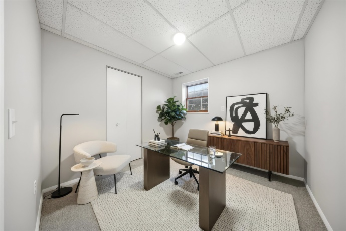 2065 Fairview, FREEPORT, Illinois 61032, 4 Bedrooms Bedrooms, ,2 BathroomsBathrooms,House,For Sale,Fairview,202507122