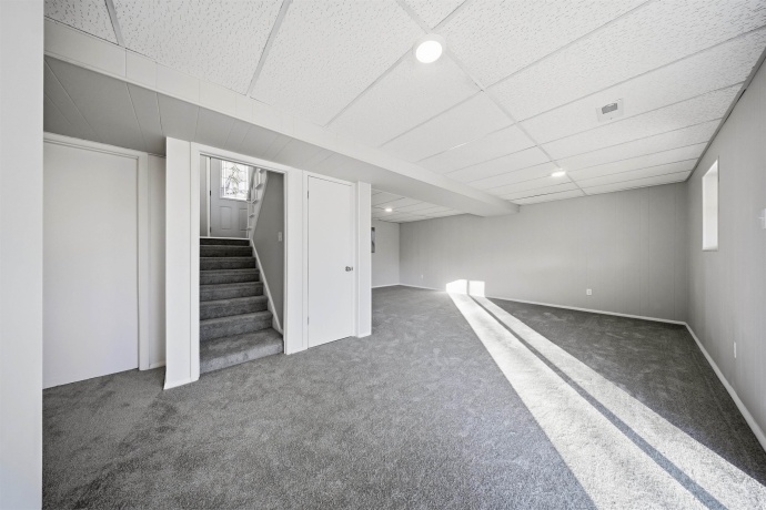 2065 Fairview, FREEPORT, Illinois 61032, 4 Bedrooms Bedrooms, ,2 BathroomsBathrooms,House,For Sale,Fairview,202507122