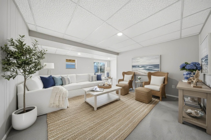 2065 Fairview, FREEPORT, Illinois 61032, 4 Bedrooms Bedrooms, ,2 BathroomsBathrooms,House,For Sale,Fairview,202507122