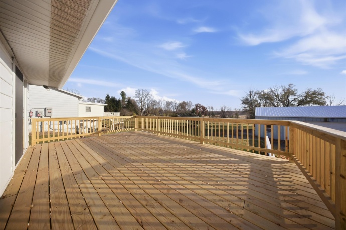 2065 Fairview, FREEPORT, Illinois 61032, 4 Bedrooms Bedrooms, ,2 BathroomsBathrooms,House,For Sale,Fairview,202507122