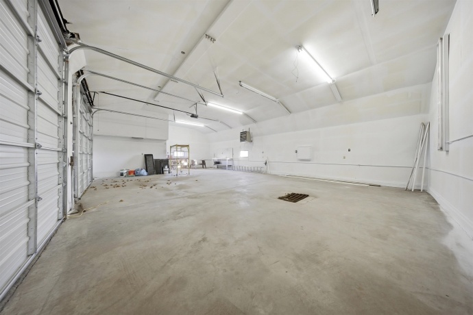 2065 Fairview, FREEPORT, Illinois 61032, 4 Bedrooms Bedrooms, ,2 BathroomsBathrooms,House,For Sale,Fairview,202507122