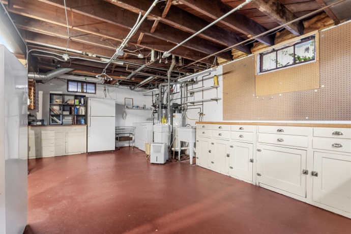 1326 BROWNWOOD, ROCKFORD, Illinois 61107, 3 Bedrooms Bedrooms, ,1 BathroomBathrooms,House,For Sale,BROWNWOOD,202507124