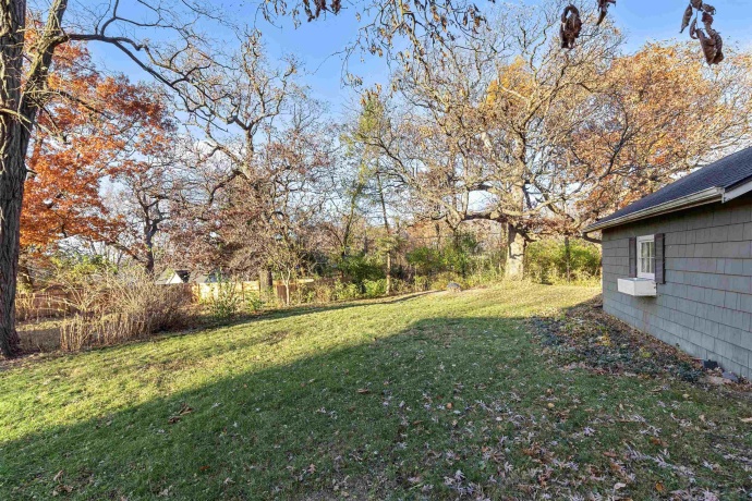 1326 BROWNWOOD, ROCKFORD, Illinois 61107, 3 Bedrooms Bedrooms, ,1 BathroomBathrooms,House,For Sale,BROWNWOOD,202507124