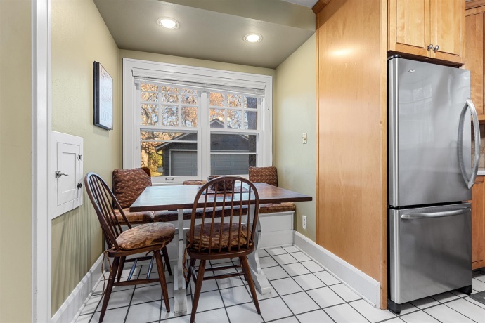 1326 BROWNWOOD, ROCKFORD, Illinois 61107, 3 Bedrooms Bedrooms, ,1 BathroomBathrooms,House,For Sale,BROWNWOOD,202507124