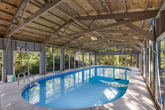 2020 GLENVIEW, ROCKFORD, Illinois 61107, 3 Bedrooms Bedrooms, ,2 BathroomsBathrooms,House,For Sale,GLENVIEW,202506070