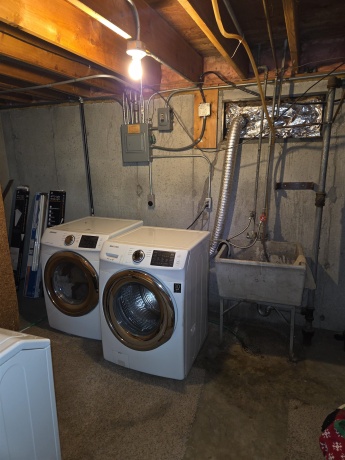 2304-2306 Eastmoreland, ROCKFORD, Illinois 61108, ,2 Units,For Sale,Eastmoreland,202507127