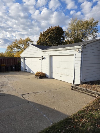 2304-2306 Eastmoreland, ROCKFORD, Illinois 61108, ,2 Units,For Sale,Eastmoreland,202507127