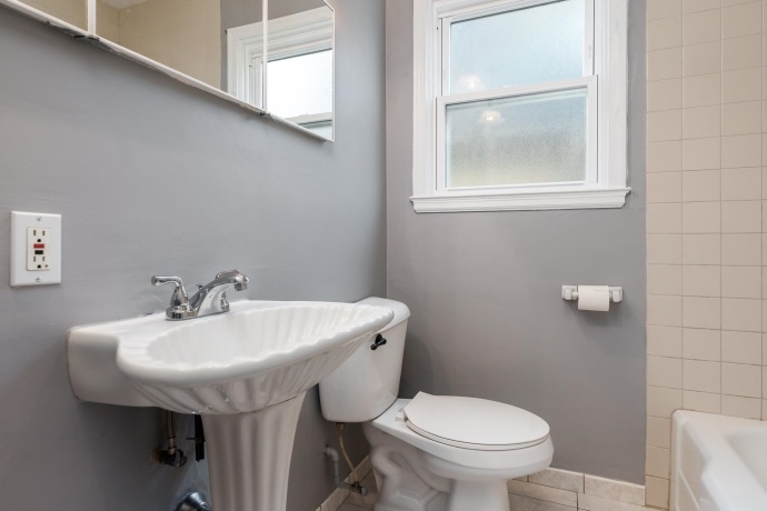 3205 MINNESOTA, ROCKFORD, Illinois 61108, 3 Bedrooms Bedrooms, ,2 BathroomsBathrooms,House,For Sale,MINNESOTA,202506479