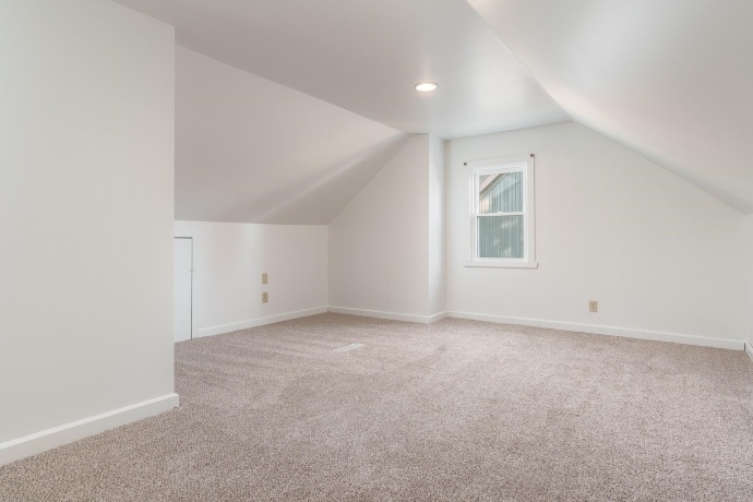 3205 MINNESOTA, ROCKFORD, Illinois 61108, 3 Bedrooms Bedrooms, ,2 BathroomsBathrooms,House,For Sale,MINNESOTA,202506479