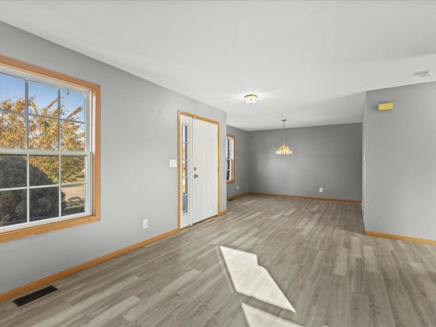 2424 Winfield, BELVIDERE, Illinois 61008, 4 Bedrooms Bedrooms, ,2 BathroomsBathrooms,House,For Sale,Winfield,202507128