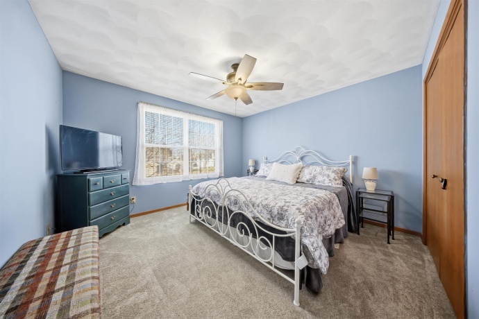 11155 Downing, ROSCOE, Illinois 61073, 3 Bedrooms Bedrooms, ,2 BathroomsBathrooms,House,For Sale,Downing,202507130