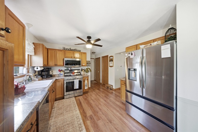 11155 Downing, ROSCOE, Illinois 61073, 3 Bedrooms Bedrooms, ,2 BathroomsBathrooms,House,For Sale,Downing,202507130