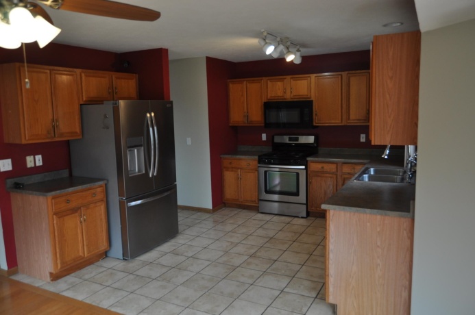 135 Field Crest, Cedarville, Illinois 61013, 3 Bedrooms Bedrooms, ,2 BathroomsBathrooms,House,For Sale,Field Crest,202507134