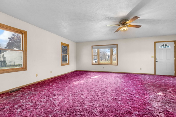 6560 Charles, ROCKFORD, Illinois 61108, 2 Bedrooms Bedrooms, ,1 BathroomBathrooms,House,For Sale,Charles,202507135