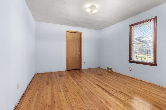 6560 Charles, ROCKFORD, Illinois 61108, 2 Bedrooms Bedrooms, ,1 BathroomBathrooms,House,For Sale,Charles,202507135