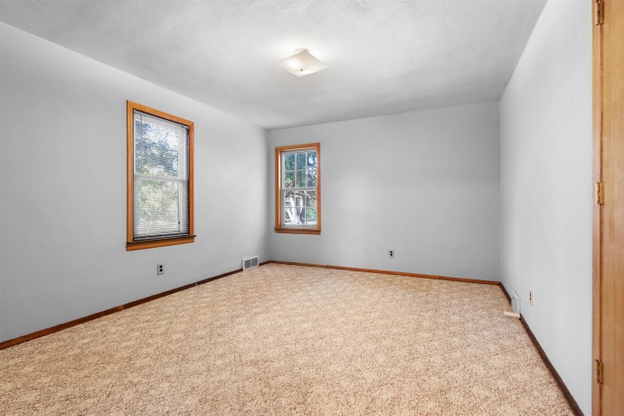 6560 Charles, ROCKFORD, Illinois 61108, 2 Bedrooms Bedrooms, ,1 BathroomBathrooms,House,For Sale,Charles,202507135