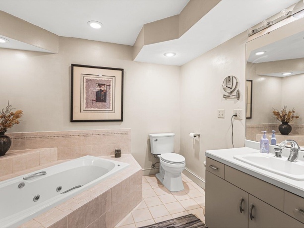 811 Paris, ROCKFORD, Illinois 61107, 3 Bedrooms Bedrooms, ,2 BathroomsBathrooms,House,For Sale,Paris,202507139