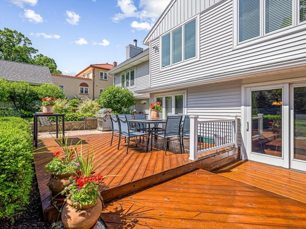 811 Paris, ROCKFORD, Illinois 61107, 3 Bedrooms Bedrooms, ,2 BathroomsBathrooms,House,For Sale,Paris,202507139