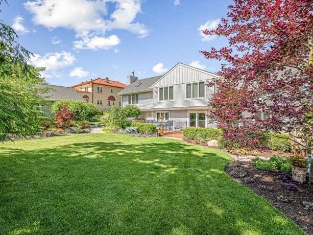 811 Paris, ROCKFORD, Illinois 61107, 3 Bedrooms Bedrooms, ,2 BathroomsBathrooms,House,For Sale,Paris,202507139