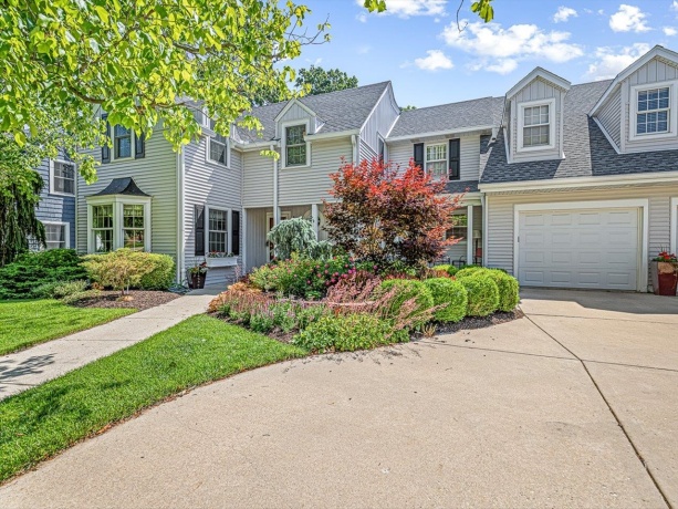 811 Paris, ROCKFORD, Illinois 61107, 3 Bedrooms Bedrooms, ,2 BathroomsBathrooms,House,For Sale,Paris,202507139