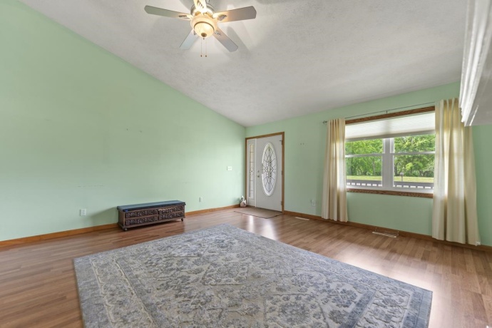 816 Lake Summerset, LAKE SUMMERSET, Illinois 61019, 3 Bedrooms Bedrooms, ,2 BathroomsBathrooms,House,For Sale,Lake Summerset,202502674