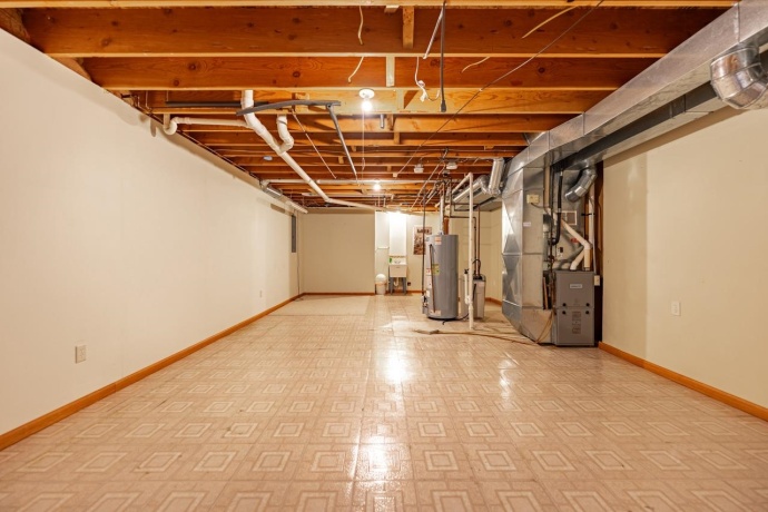 816 Lake Summerset, LAKE SUMMERSET, Illinois 61019, 3 Bedrooms Bedrooms, ,2 BathroomsBathrooms,House,For Sale,Lake Summerset,202502674