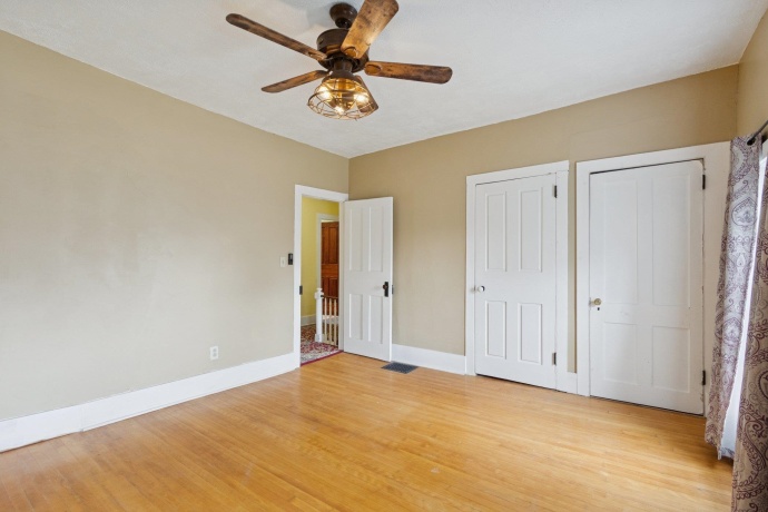 315 Hurlbut, BELVIDERE, Illinois 61008, 3 Bedrooms Bedrooms, ,2 BathroomsBathrooms,House,For Sale,Hurlbut,202506413