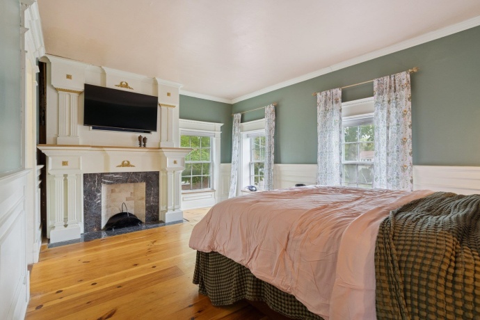 315 Hurlbut, BELVIDERE, Illinois 61008, 3 Bedrooms Bedrooms, ,2 BathroomsBathrooms,House,For Sale,Hurlbut,202506413