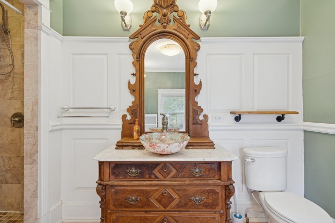 315 Hurlbut, BELVIDERE, Illinois 61008, 3 Bedrooms Bedrooms, ,2 BathroomsBathrooms,House,For Sale,Hurlbut,202506413